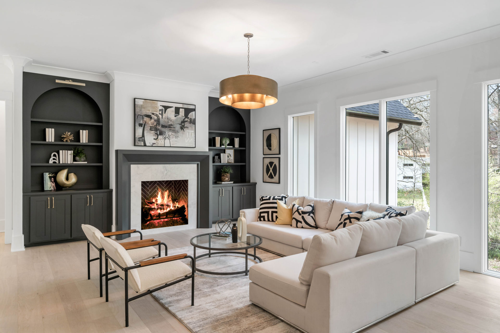 Professional home staging in Buckhead by Design2Sell — Peachtree Road Condo